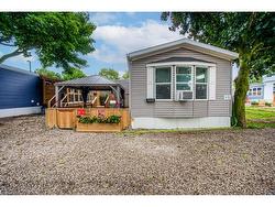 517-99 Fourth Concession Road Burford, ON N0E 1A0