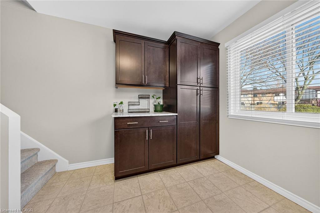 64-145 Rice Avenue, Hamilton, ON - Indoor