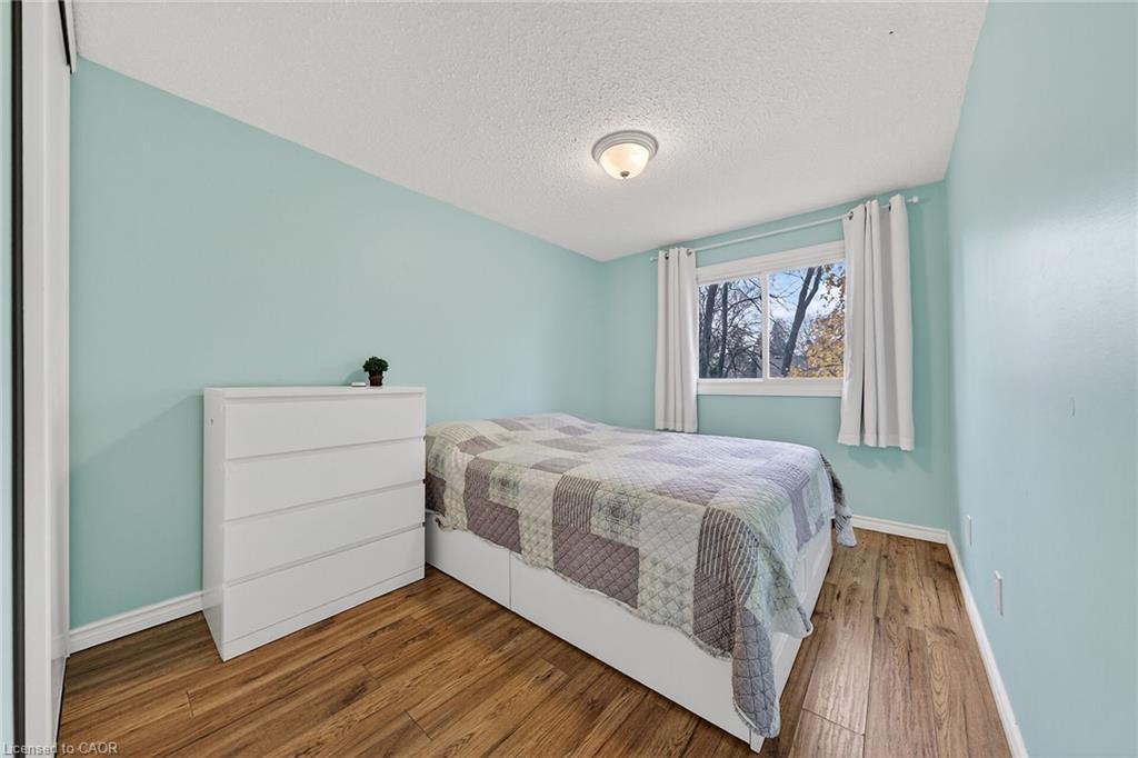 64-145 Rice Avenue, Hamilton, ON - Indoor Photo Showing Bedroom