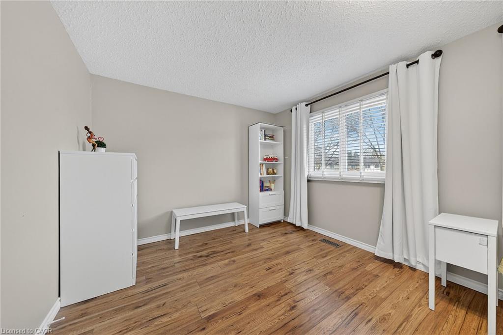 64-145 Rice Avenue, Hamilton, ON - Indoor