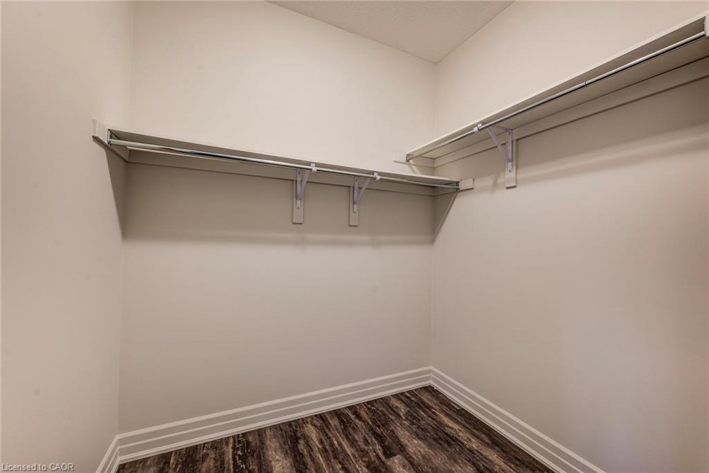 5-275 Max Becker Drive, Kitchener, ON - Indoor With Storage