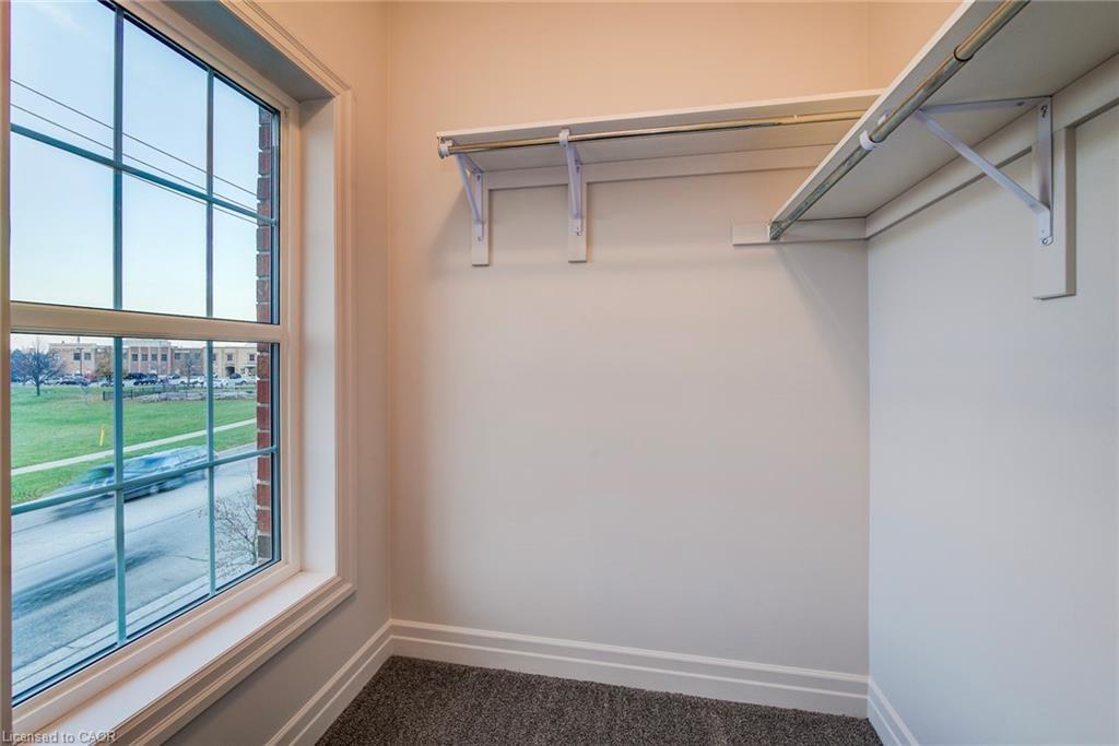 5-275 Max Becker Drive, Kitchener, ON - Indoor