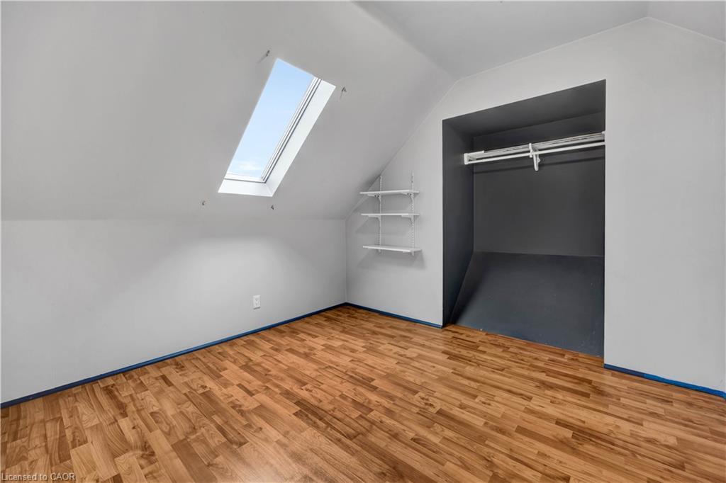 2241 Line 34, Shakespeare, ON - Indoor Photo Showing Other Room