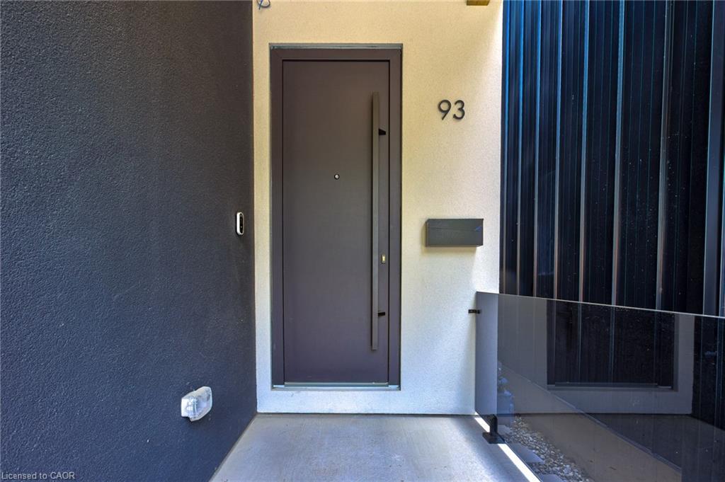 93 Oak Street, Cambridge, ON - Outdoor With Exterior