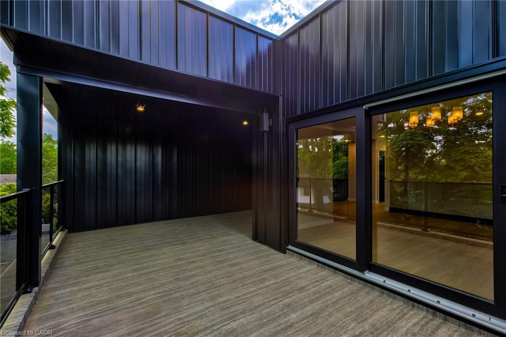 93 Oak Street, Cambridge, ON - Outdoor With Exterior