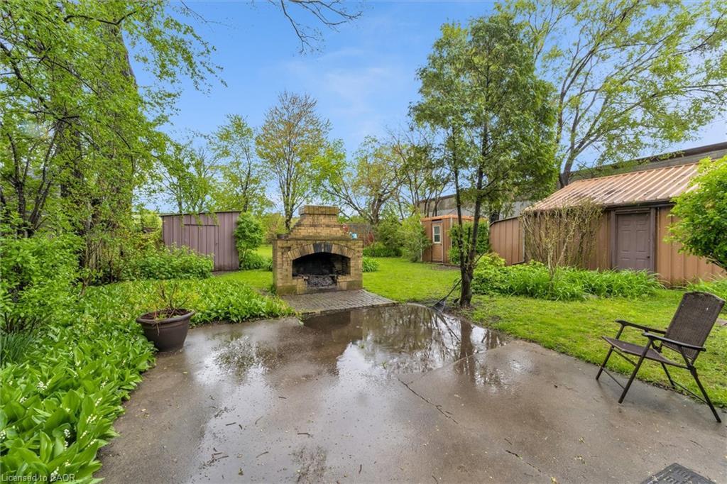 382 Beach Boulevard, Hamilton, ON - Outdoor With Backyard