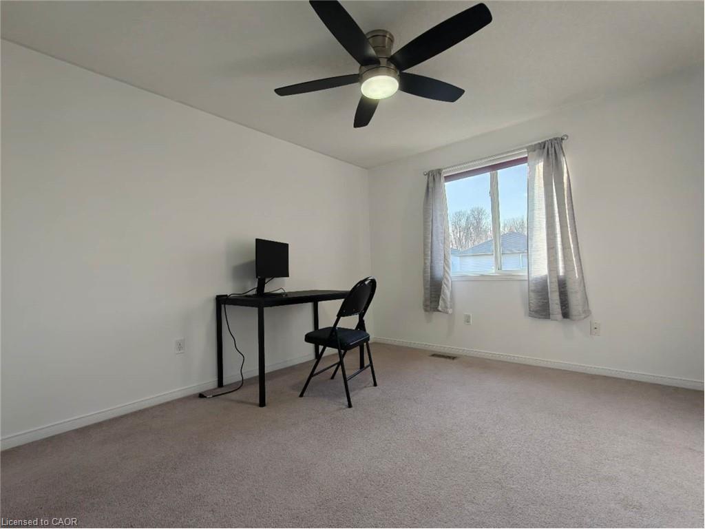 563 Dansbury Drive, Waterloo, ON - Indoor