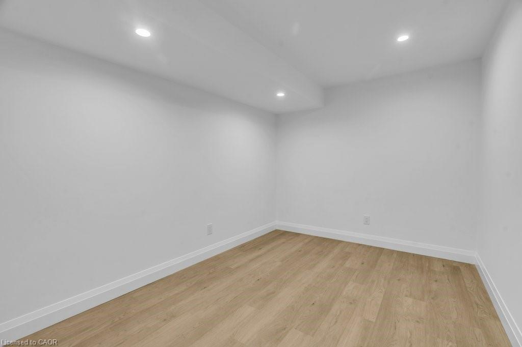 3-54 Wilhelm Street, Kitchener, ON - Indoor Photo Showing Other Room