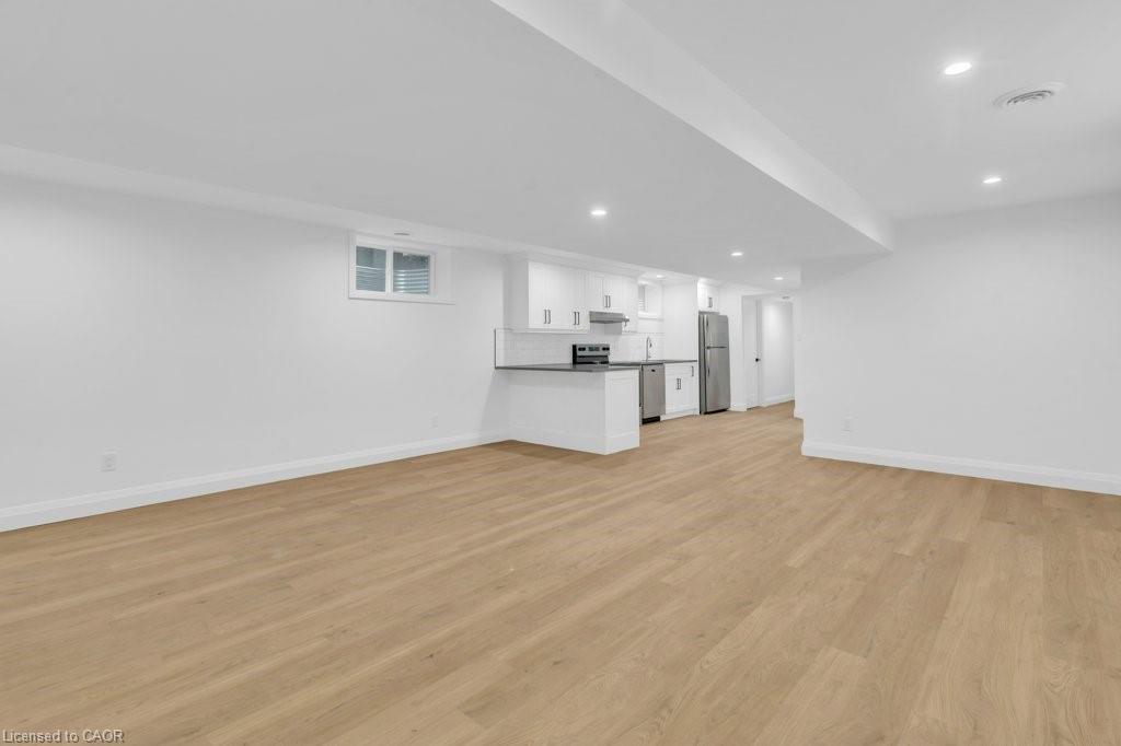 3-54 Wilhelm Street, Kitchener, ON - Indoor