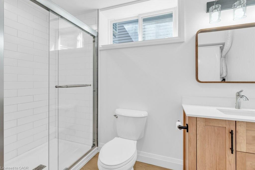 3-54 Wilhelm Street, Kitchener, ON - Indoor Photo Showing Bathroom