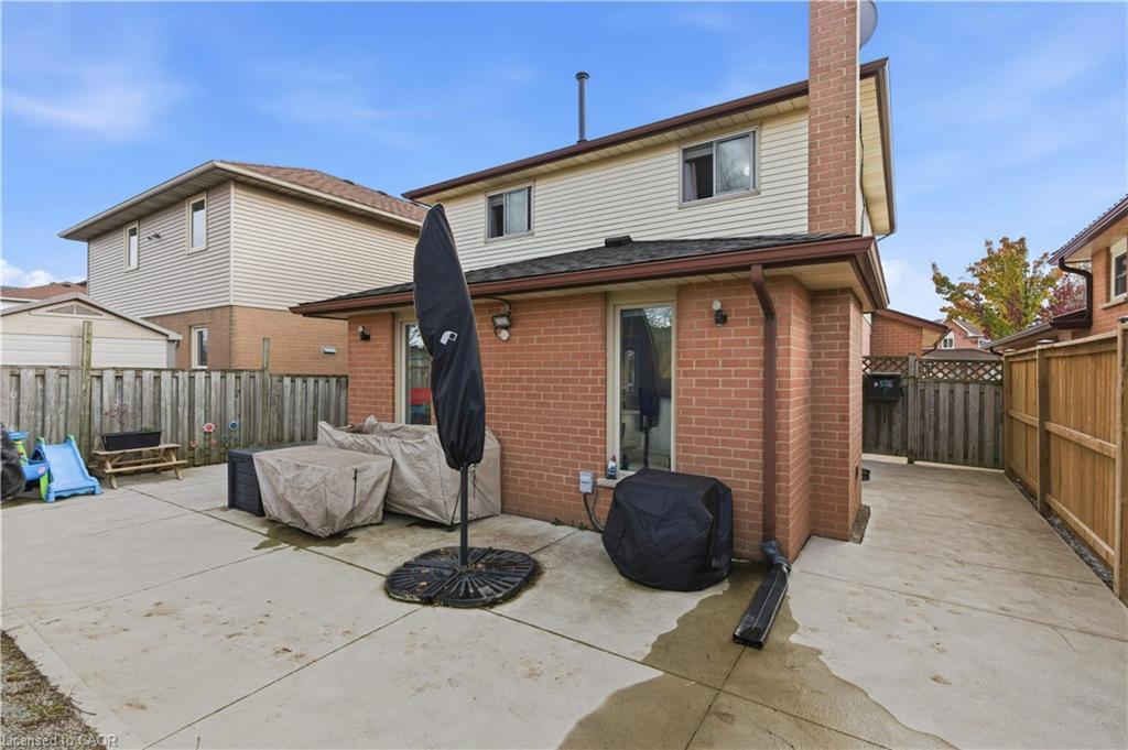 84 Branthaven Drive, Stoney Creek, ON - Outdoor With Exterior