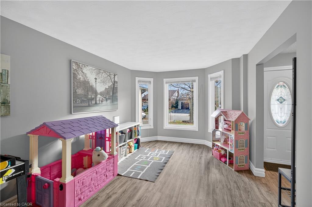 84 Branthaven Drive, Stoney Creek, ON - Indoor