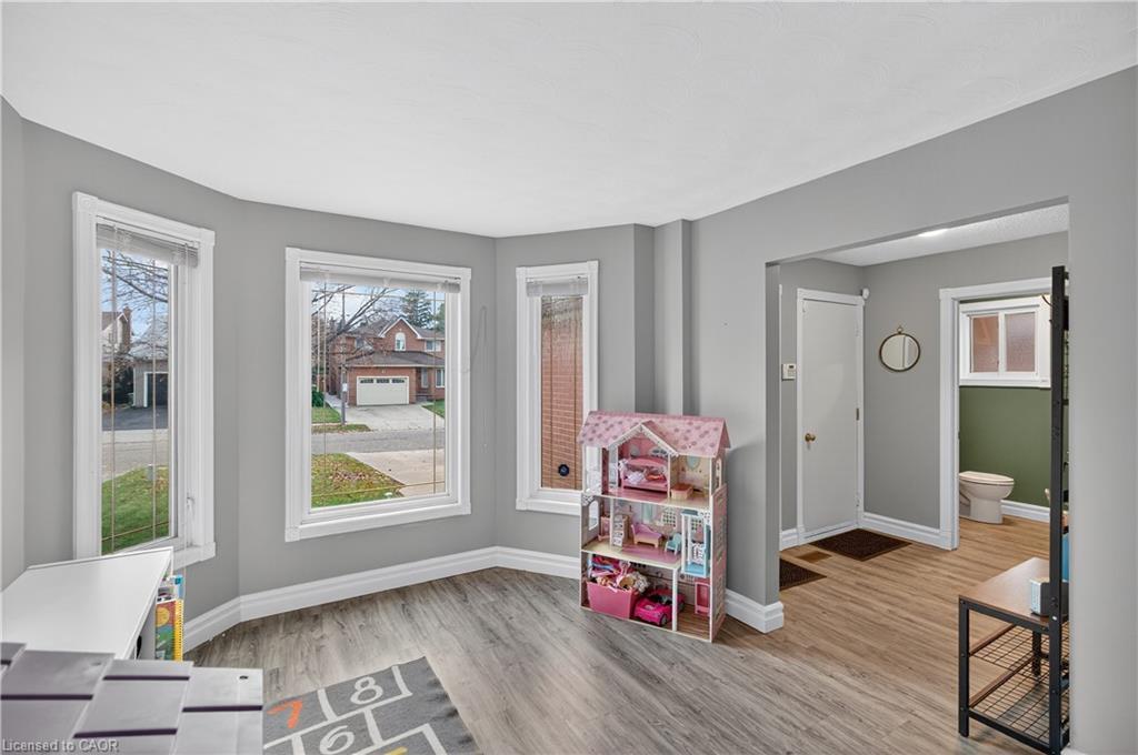 84 Branthaven Drive, Stoney Creek, ON - Indoor