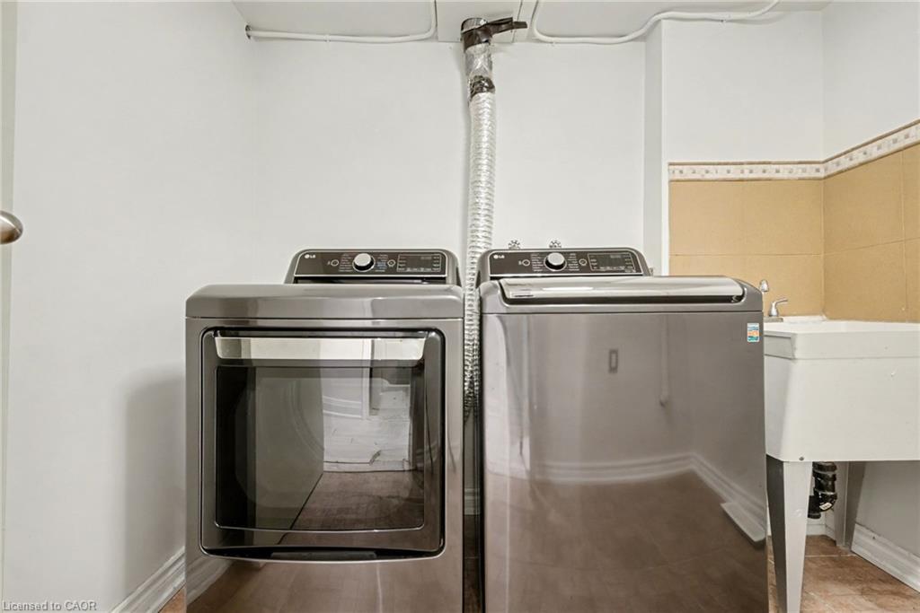 460 Martin Grove Road, Etobicoke, ON - Indoor Photo Showing Laundry Room