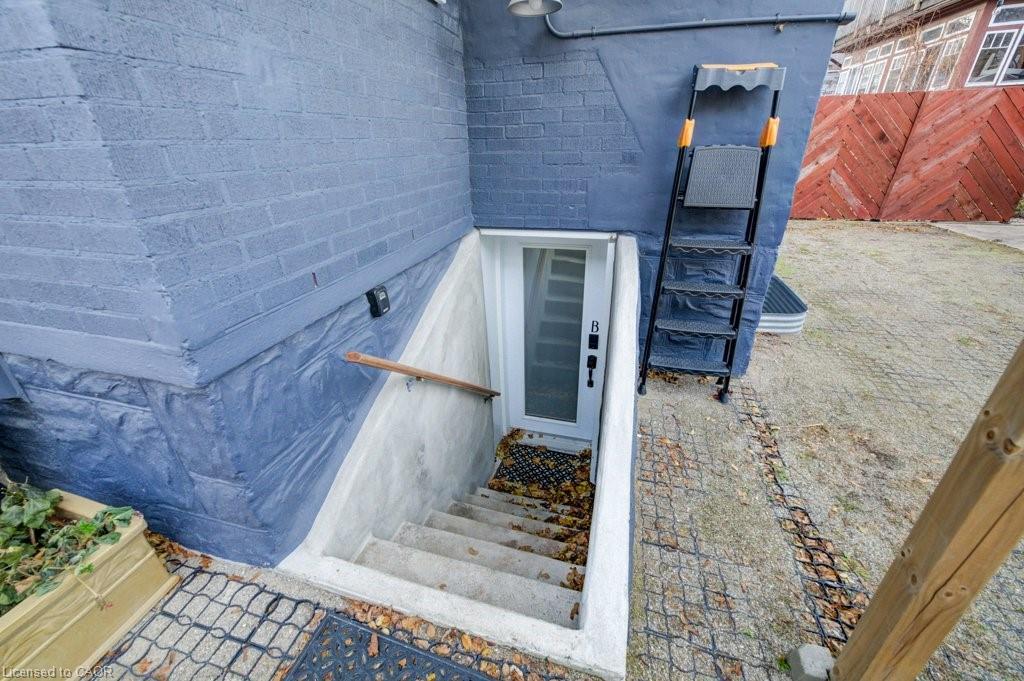 604 Guelph Street, Kitchener, ON - Outdoor