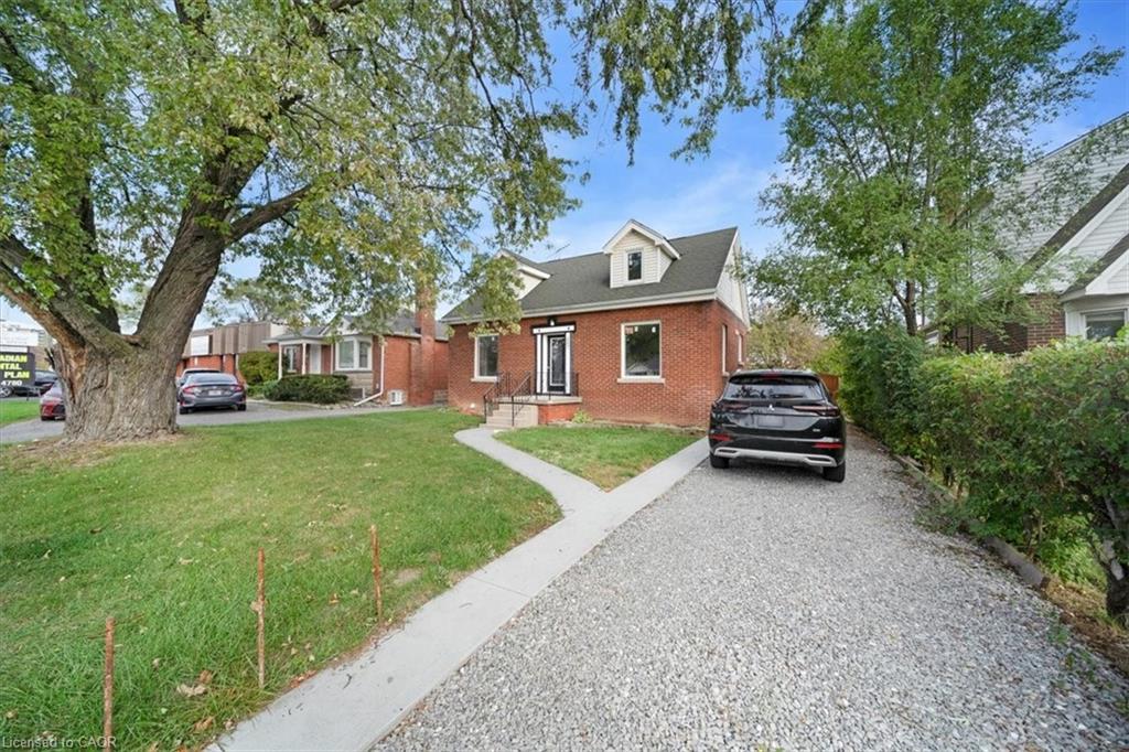 687 Upper James Street, Hamilton, ON - Outdoor