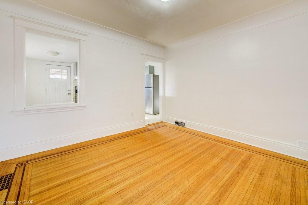 125 Melrose Avenue N, Hamilton, ON - Indoor Photo Showing Other Room
