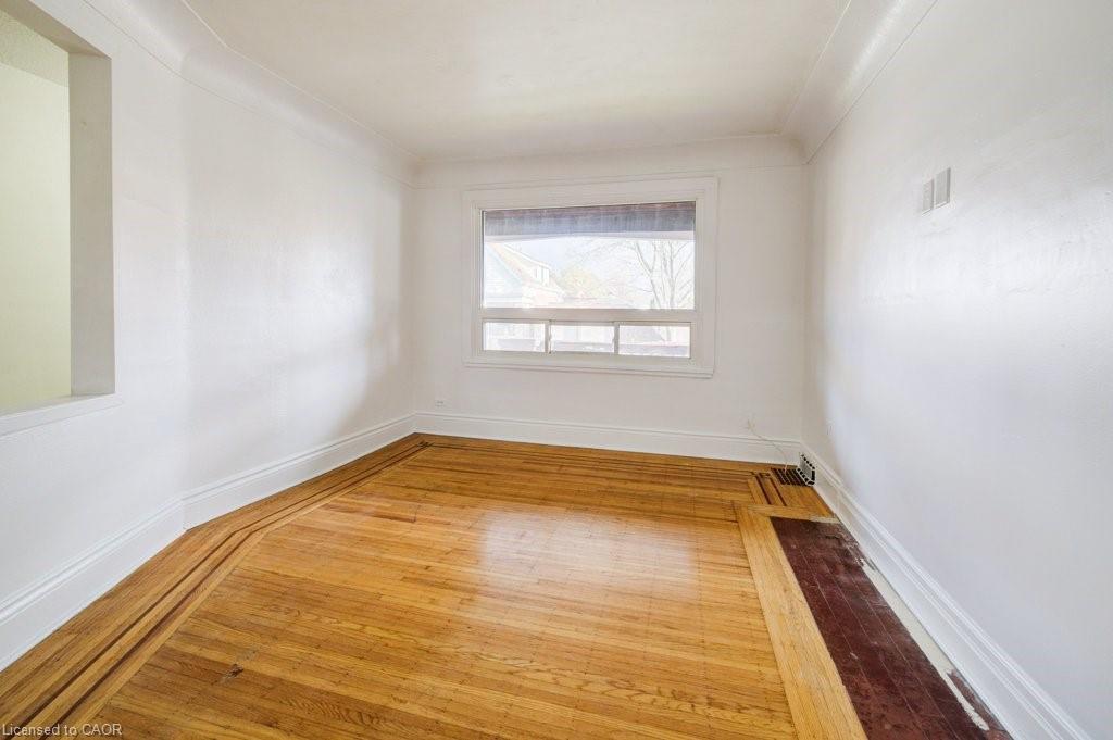 125 Melrose Avenue N, Hamilton, ON - Indoor Photo Showing Other Room
