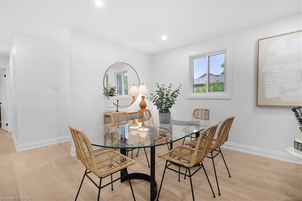 15 Mellenby Street, Hamilton, ON - Indoor Photo Showing Dining Room