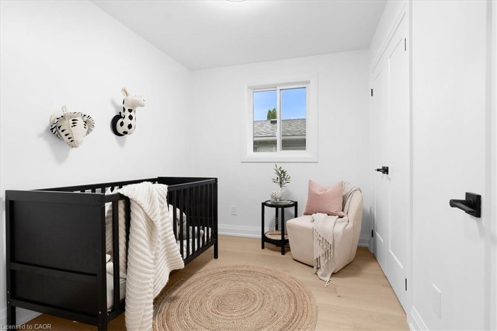 15 Mellenby Street, Hamilton, ON - Indoor Photo Showing Bedroom