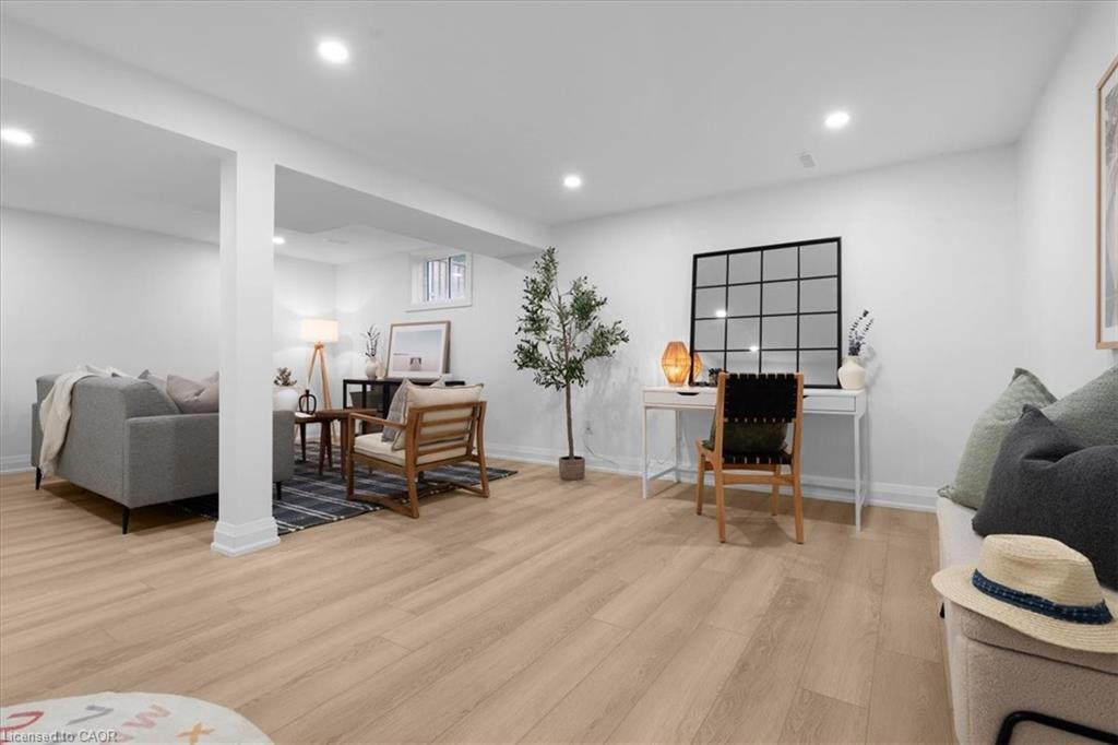 15 Mellenby Street, Hamilton, ON - Indoor