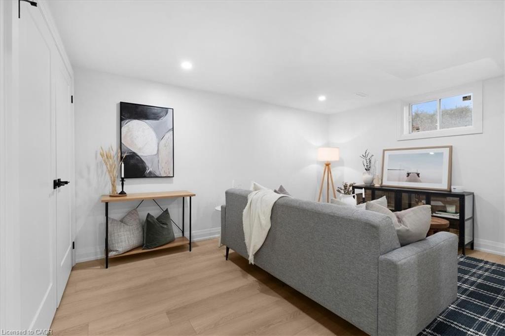 15 Mellenby Street, Hamilton, ON - Indoor