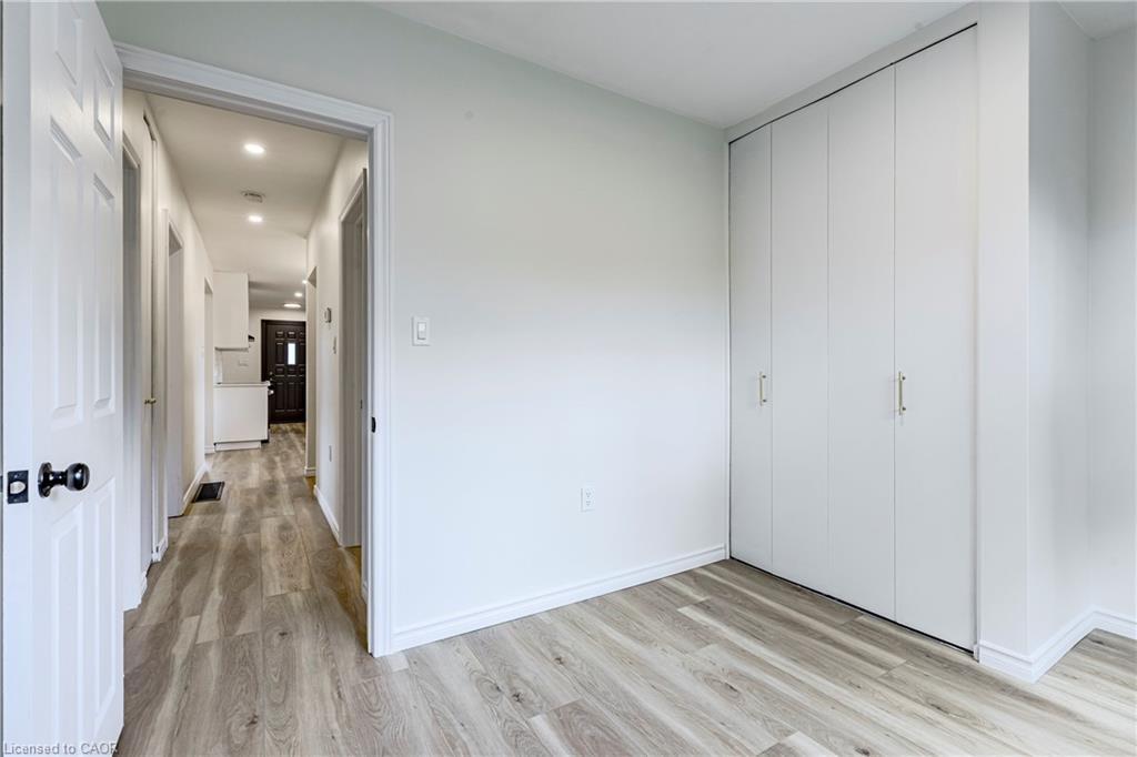 20 Burfield Avenue, Hamilton, ON - Indoor Photo Showing Other Room