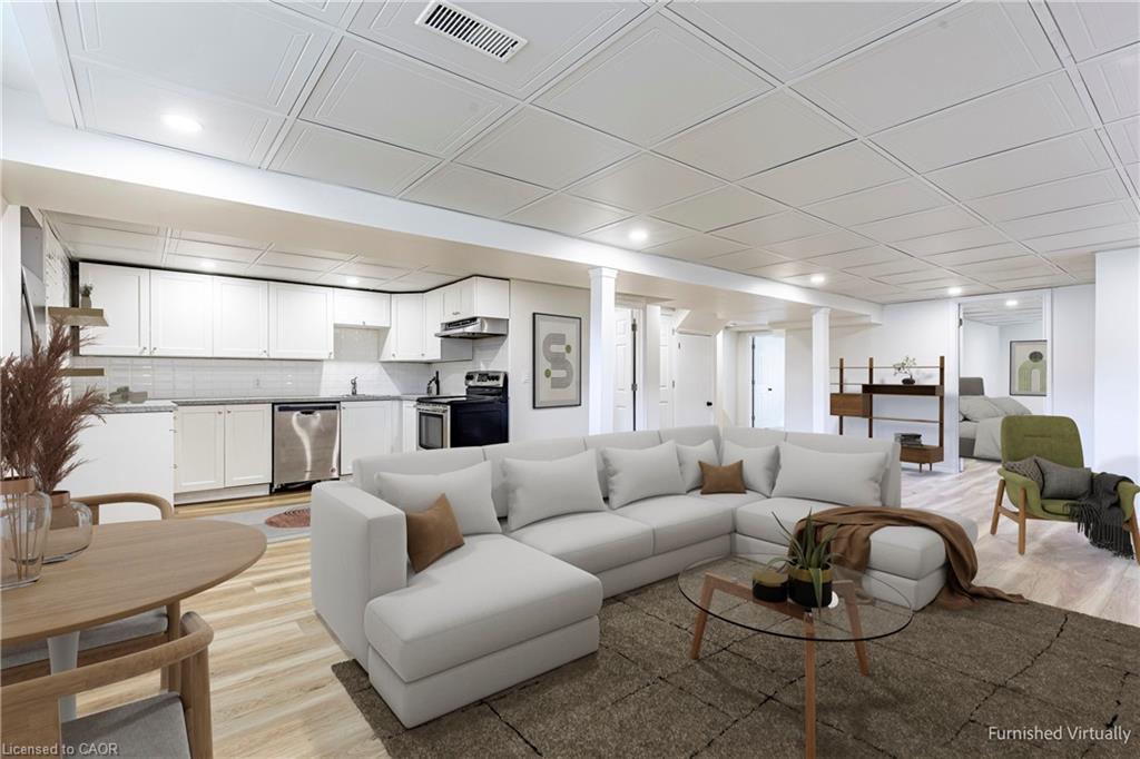 20 Burfield Avenue, Hamilton, ON - Indoor Photo Showing Living Room