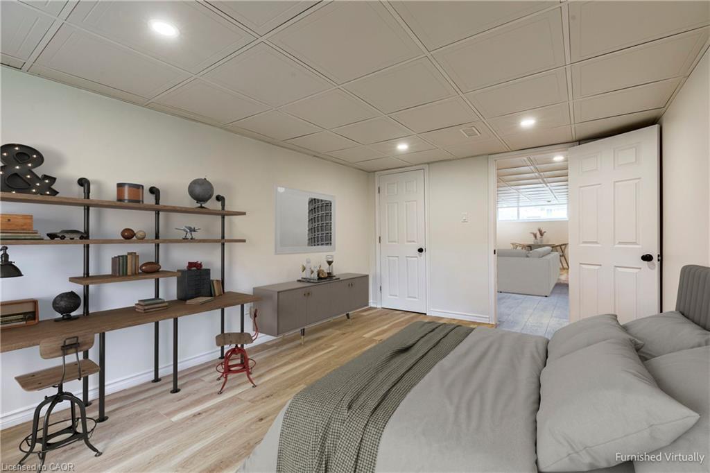 20 Burfield Avenue, Hamilton, ON - Indoor