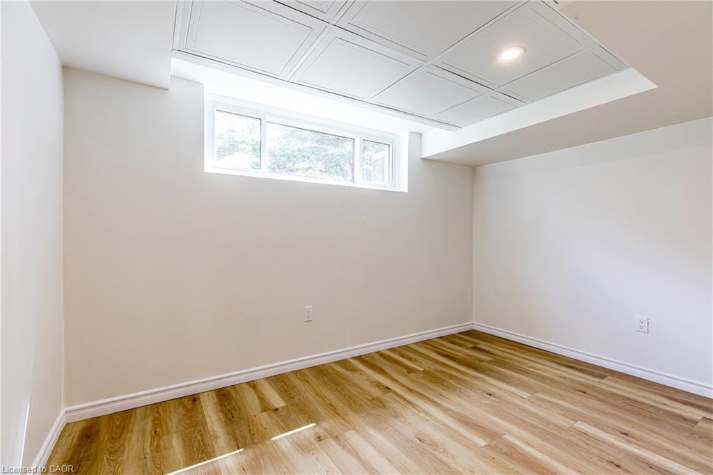 20 Burfield Avenue, Hamilton, ON - Indoor Photo Showing Other Room