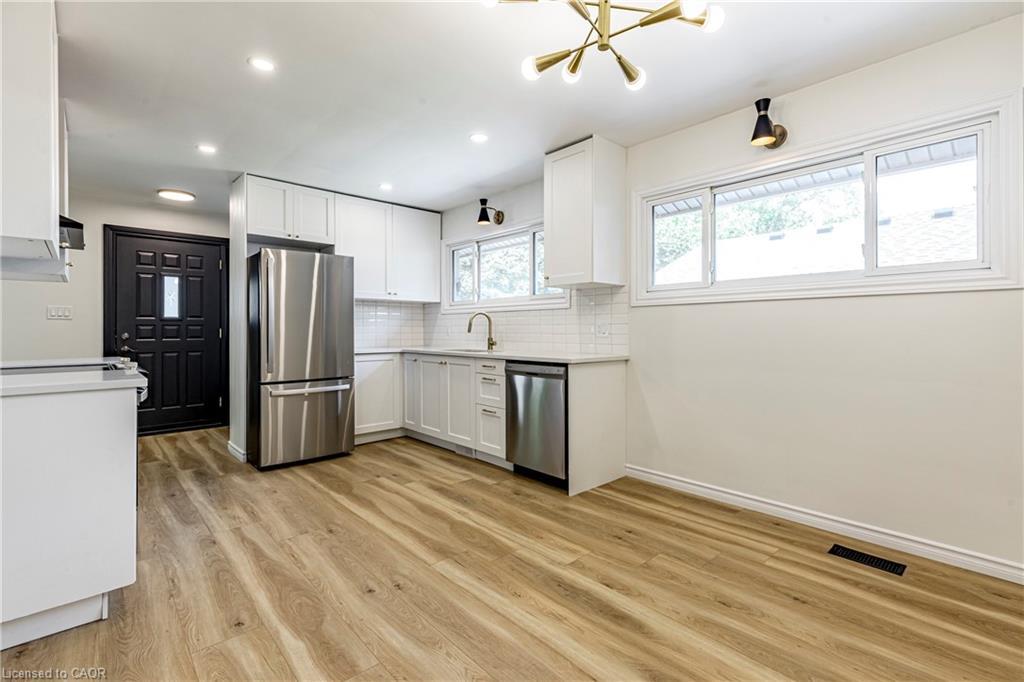 20 Burfield Avenue, Hamilton, ON - Indoor Photo Showing Kitchen With Stainless Steel Kitchen