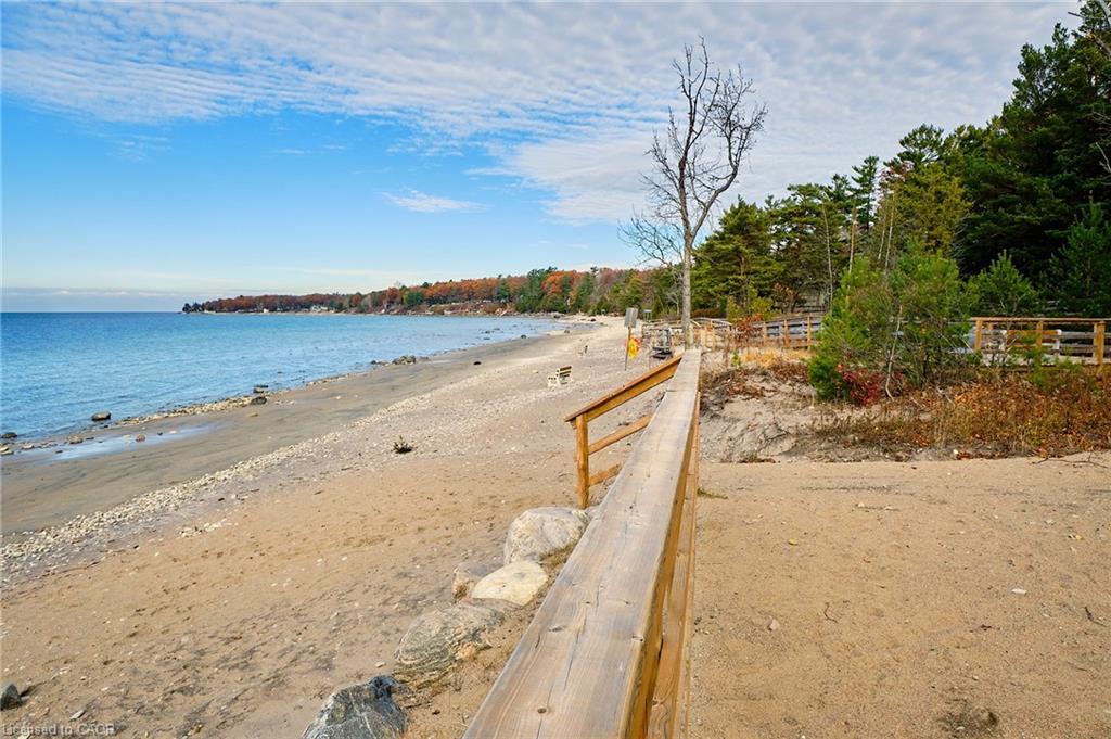 13 Balsam Avenue, Woodland Beach, ON - Outdoor With Body Of Water With View