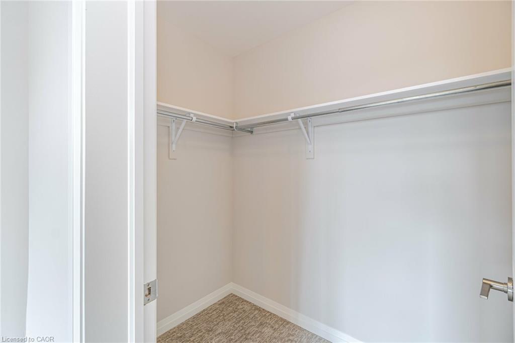 7310 Marvel Drive, Niagara Falls, ON - Indoor With Storage