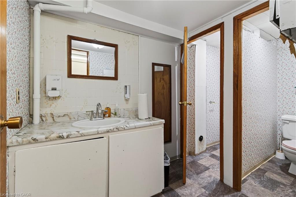 179 Hess Street N, Hamilton, ON