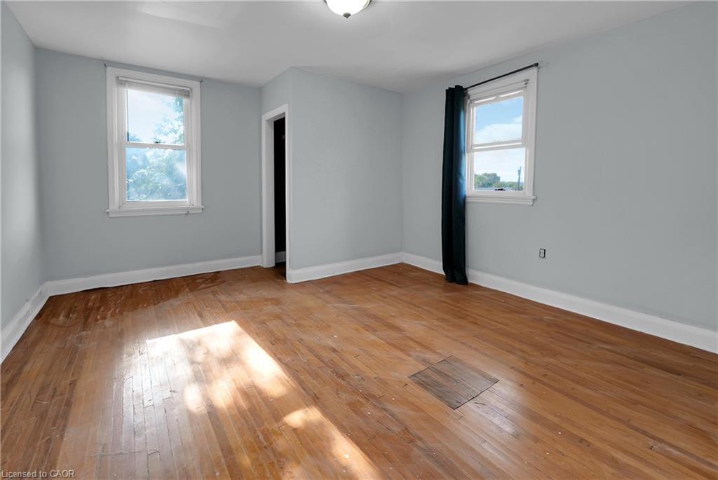 9 Arlington Avenue, St. Catharines, ON - Indoor Photo Showing Other Room