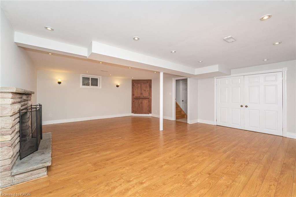 3018 Dalehurst Drive, Mississauga, ON - Indoor Photo Showing Other Room With Fireplace