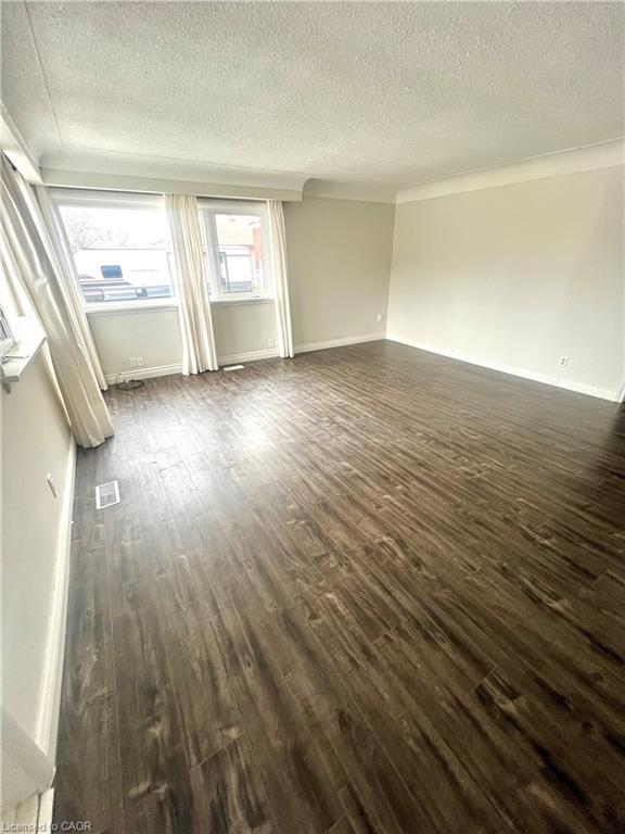212 Millen Road, Hamilton, ON - Indoor Photo Showing Other Room
