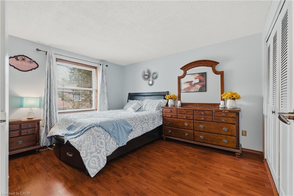 69-539 Willow Road, Guelph, ON - Indoor Photo Showing Bedroom
