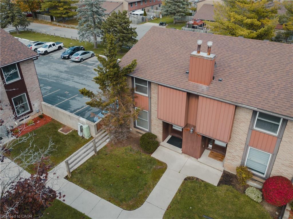 69-539 Willow Road, Guelph, ON - Outdoor