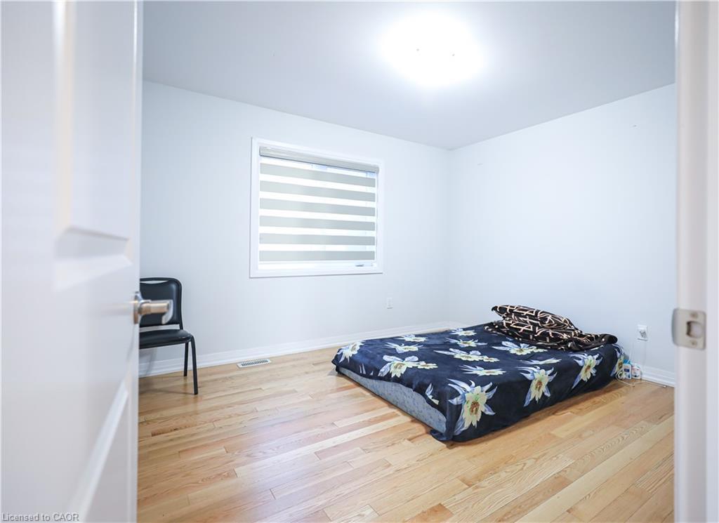 125 Silverwood Crescent, Woodstock, ON - Indoor Photo Showing Bedroom