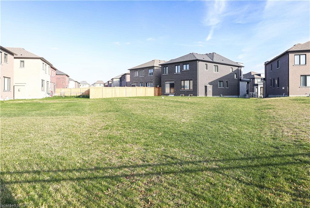 125 Silverwood Crescent, Woodstock, ON - Outdoor With Exterior