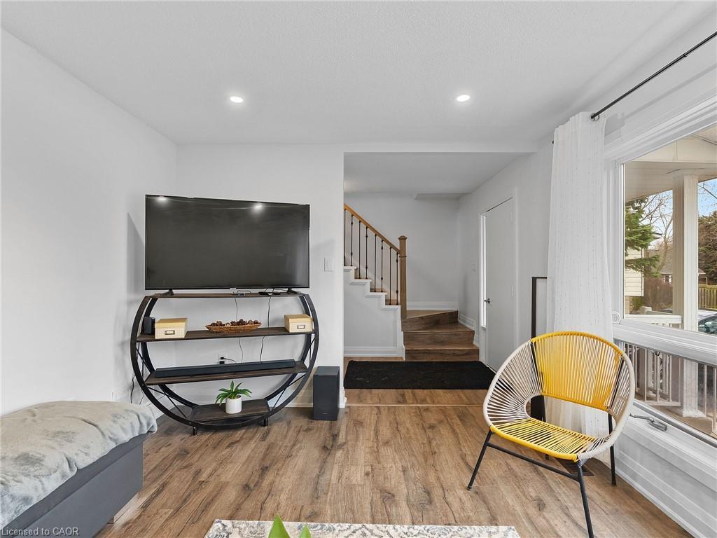 102 Dundee Drive, Caledonia, ON - Indoor