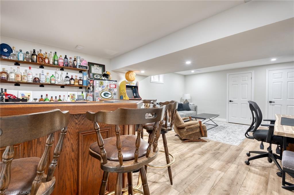 31 Bolzano Court, Hamilton, ON - Indoor