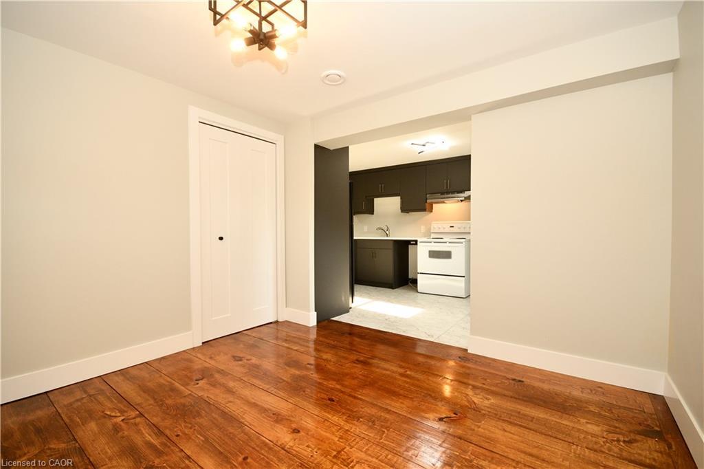 B-118 Taylor Avenue, Cambridge, ON - Indoor Photo Showing Other Room