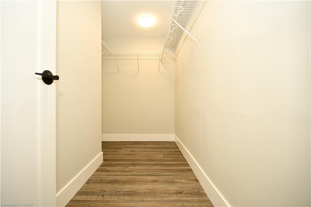 B-118 Taylor Avenue, Cambridge, ON - Indoor Photo Showing Other Room