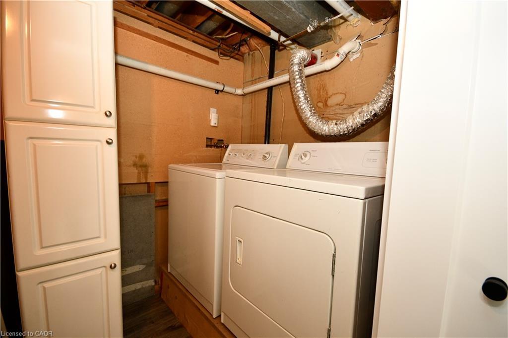 B-118 Taylor Avenue, Cambridge, ON - Indoor Photo Showing Laundry Room