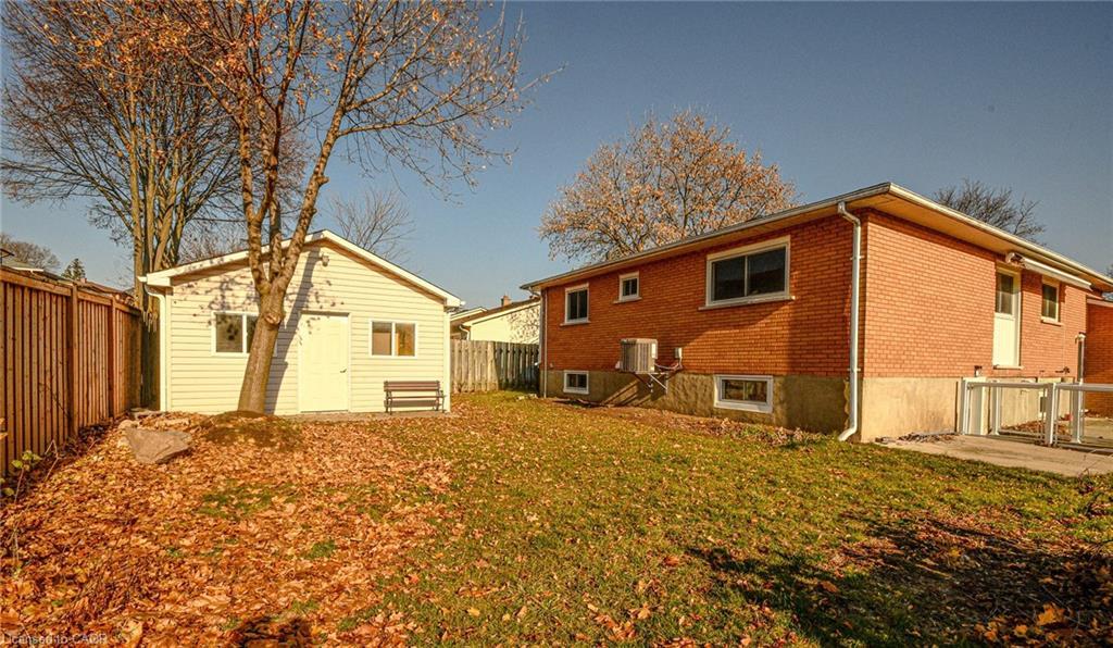 B-118 Taylor Avenue, Cambridge, ON - Outdoor With Exterior