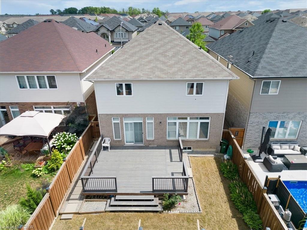 16 Weathering Highway, Stoney Creek, ON - Outdoor With Deck Patio Veranda