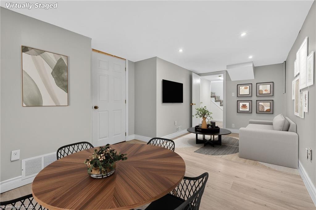 111 Hillyard Street, Hamilton, ON - Indoor