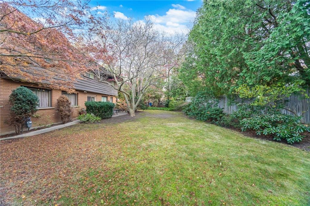 2264 Courrier Lane, Mississauga, ON - Outdoor